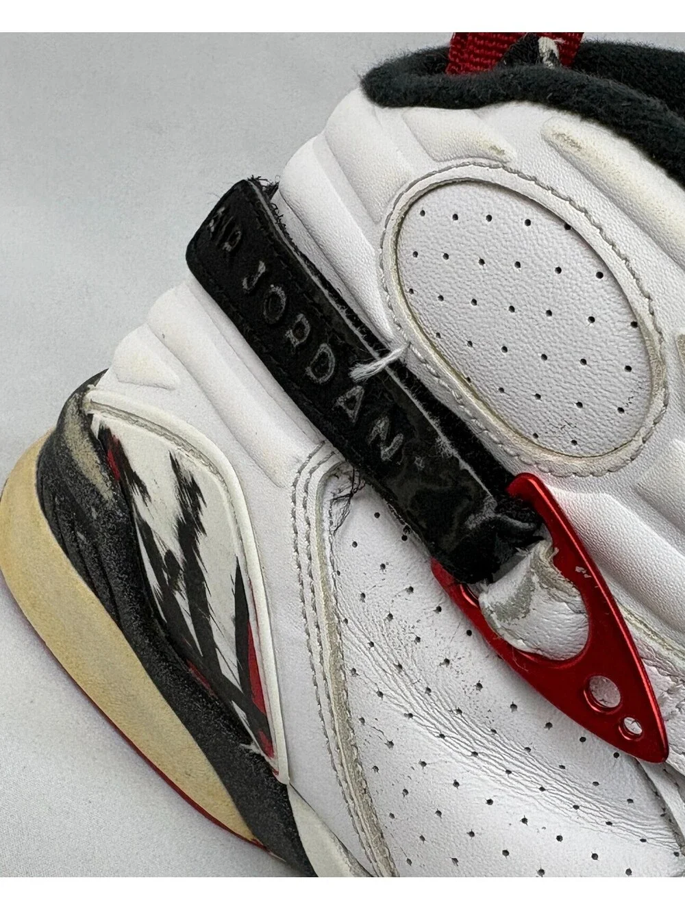 Air Jordan 8 Retro 
